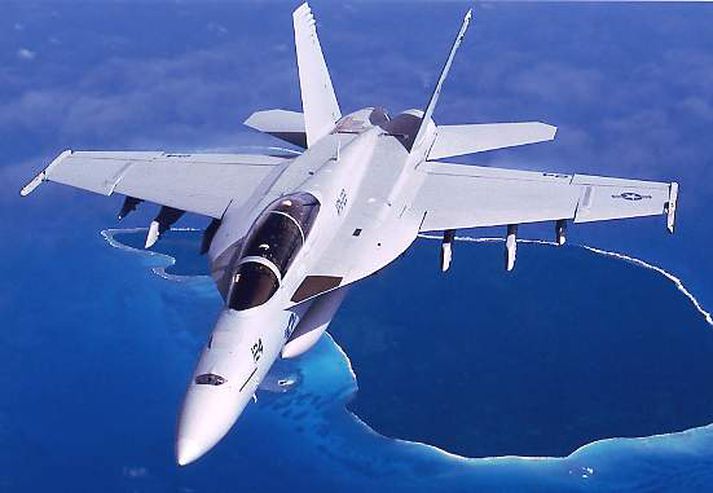 Orrustuþota af gerðinni F-18 Hornet.