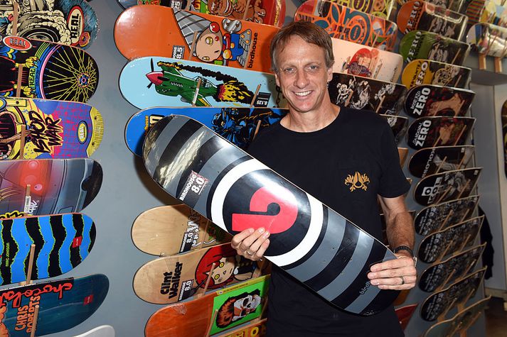 Tony Hawk er 49 ára gamall, hann er hér á landi í fríi.