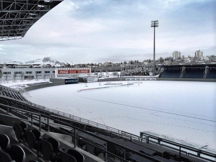 Laugardalsvöllur í morgun