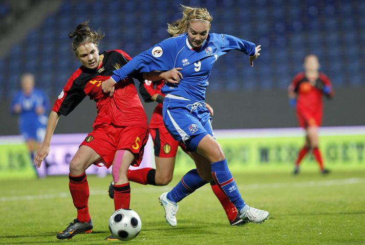 Margrét Lára Viðarsdóttir í fyrri leik Íslands og Belgíu í riðlakeppninni.