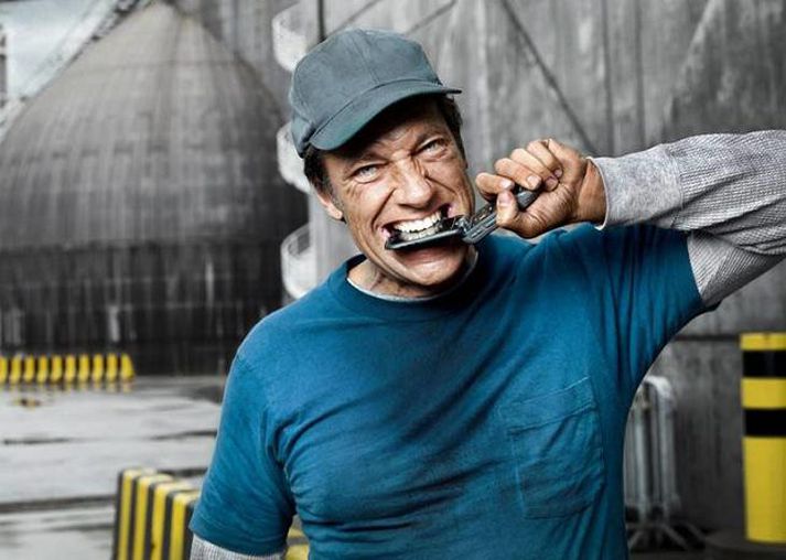 Verkefni fyrir Motorola Sjónvarpsstjarnan Mike Rowe er í aðalhlutverki í nýrri herferð sem Ari Magg myndaði í San Francisco í desember á síðasta ári.mynd/ari Magg