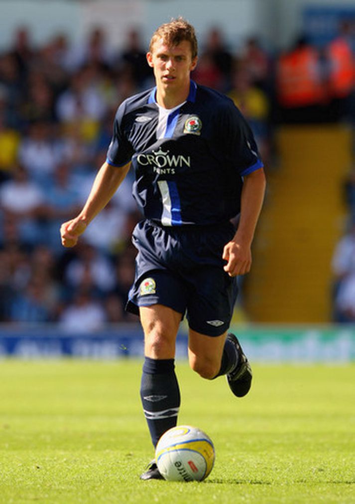 Stephen Warnock í leik með Aston Villa.