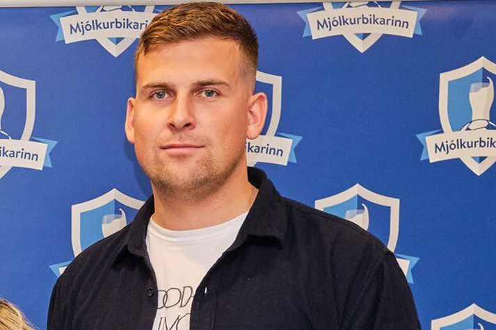 Gylfi ætlar sér að vinna bikarinn með sínum konum. 