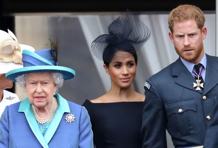 Harry náði ekki að vera viðstaddur er amma hans féll frá en hann var þá á leiðinni frá London til Skotlands.