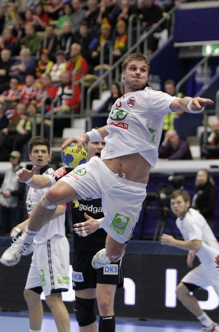 Bjarte Myrhol og félagar í norska landsliðinu enduðu í 9. sæti eftir sigur gegn Serbíu.