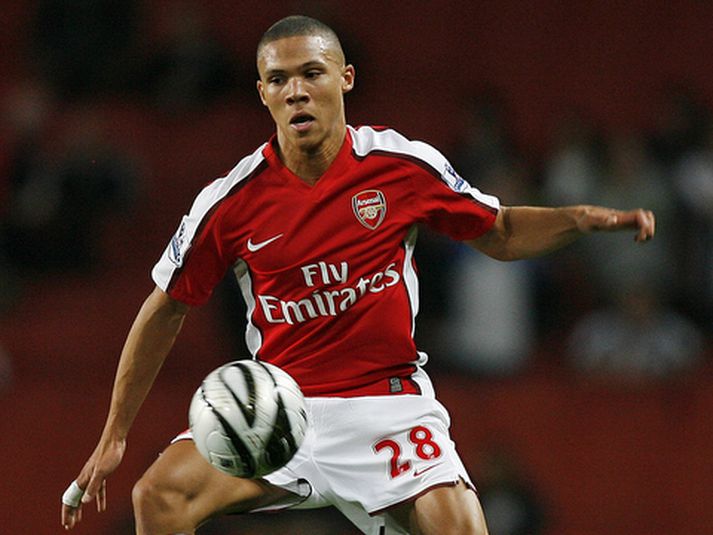 Kieran Gibbs er enskur 21 árs landsliðsmaður.