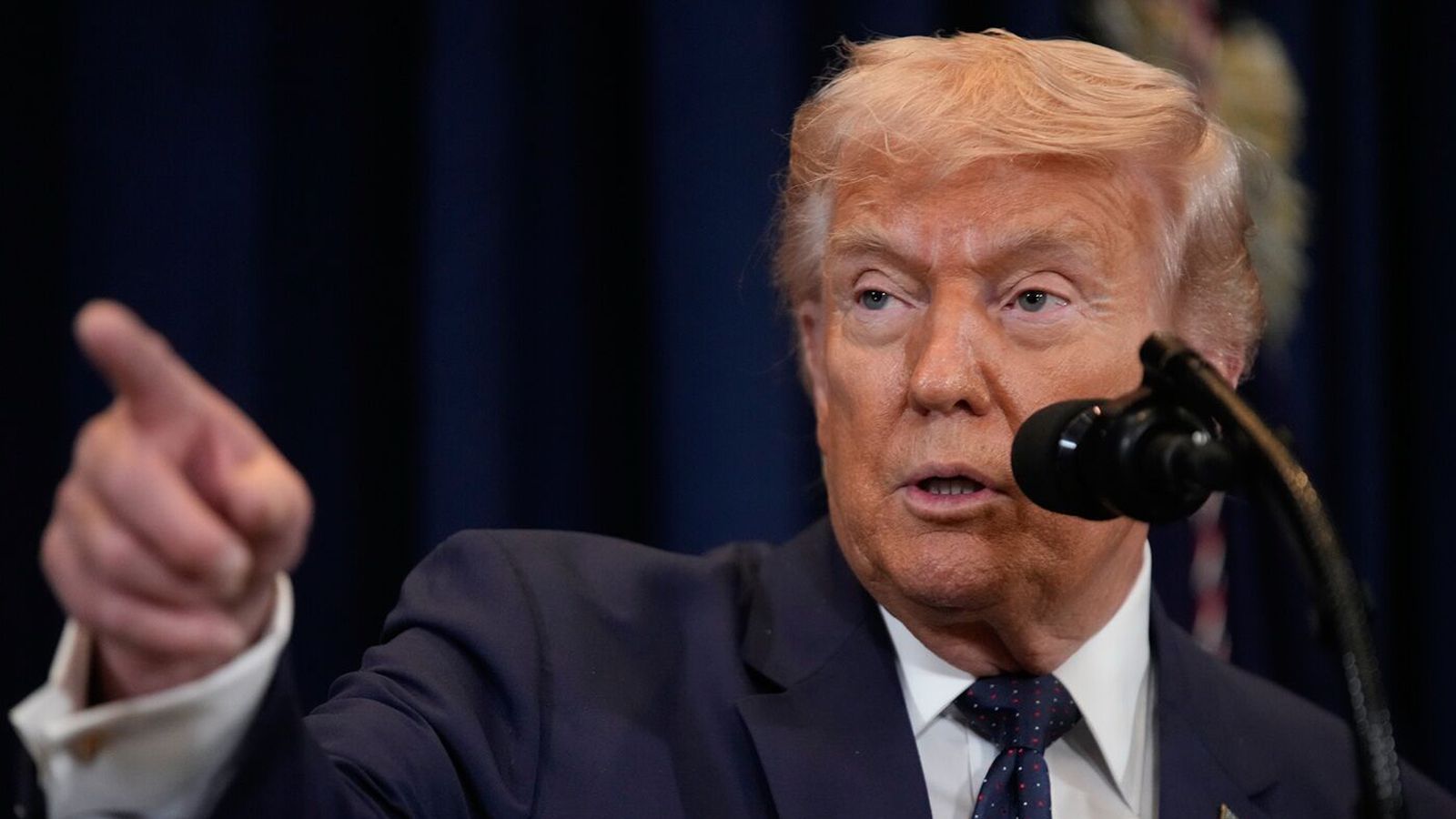 Trump sagður beita sér í ESB-umræðunni hér á landi