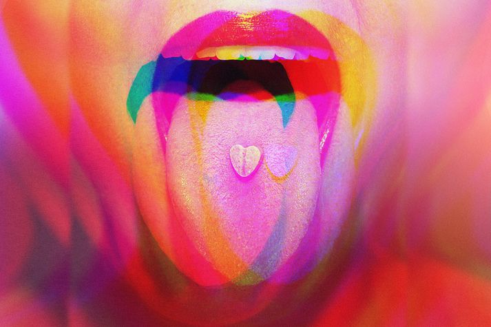 Flestir kannast við MDMA sem hugvíkkandi efnis sem fólk notar á djamminu en vaxandi áhugi er á möguleikum þess að nota slík efni til meðferðar við geðsjúkdómum.