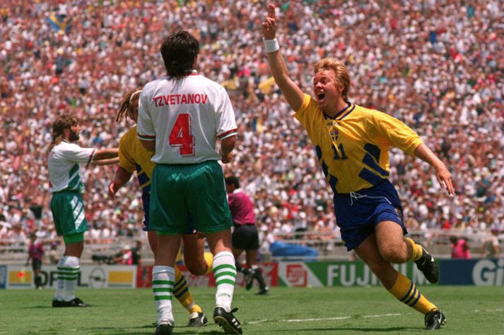 TOMAS BROLIN fagnar marki sínu í sigri á Búlgaríu í leiknum um þriðja sætið á HM í Bandaríkjunum 1994.