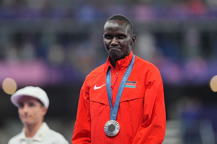 Ronald Kwemoi frá Keníu vann silfurverðlaun á síðustu Ólympíuleikum en ætlaði sér að keppa fyrir hönd Tyrklands næst. 
