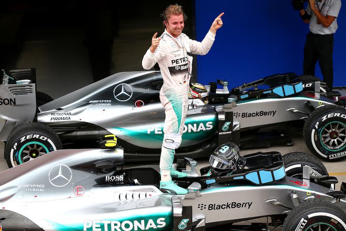 Nico Rosberg var kátur með afrek dagsins.