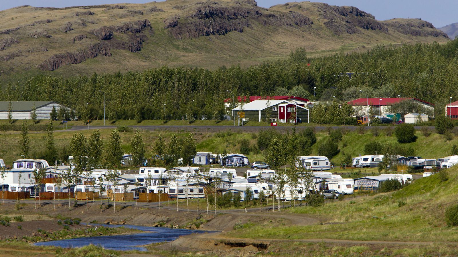Loka­tölur úr Fjarða­byggð: Meiri­hlutinn heldur þrátt fyrir missi