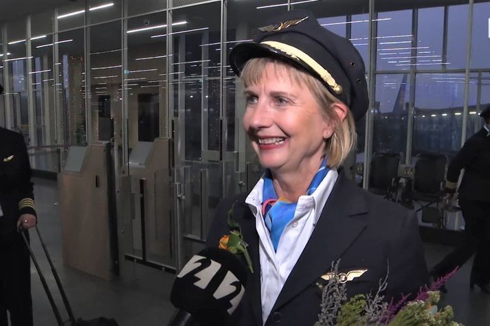 Sigríður Einarsdóttir lauk í dag 38 ára starfsferli sem flugmaður og flugstjóri hjá Icelandair. Hún varð fyrst íslenskra kvenna til að gegna störfum atvinnuflugmanns.