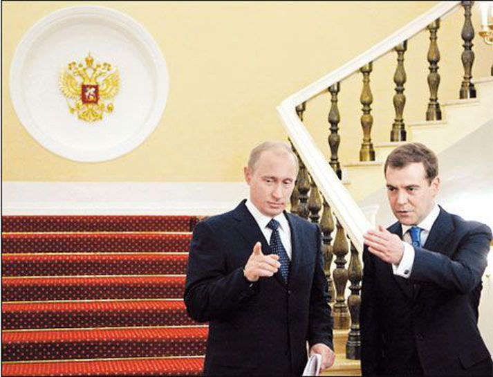 Medvedev og Putin, æðstu menn í Rússlandi.