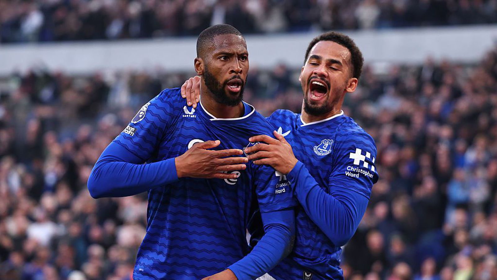 Everton andar í háls­mál Chelsea eftir öruggan sigur