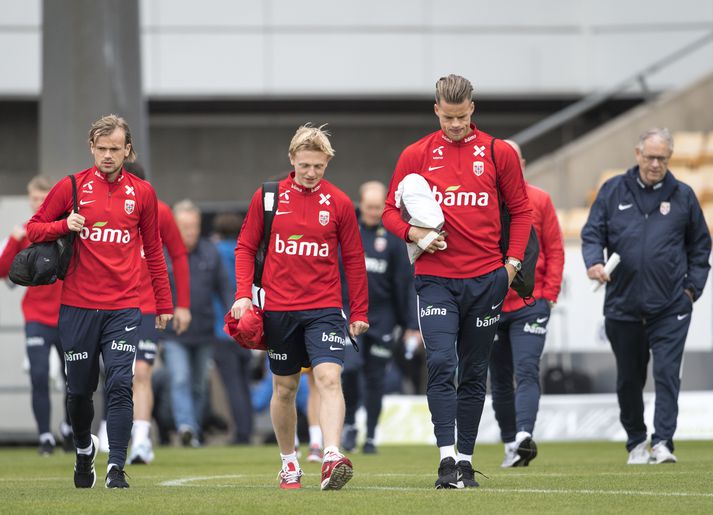 Norska landsliðið fékk ekki leyfi frá norskum heilbrigðisyfirvöldum til að fara til Rúmeníu.