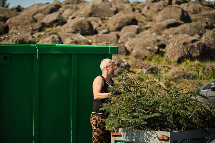 Hiti á landinu verður á bilinu sex til þrettán stig. 