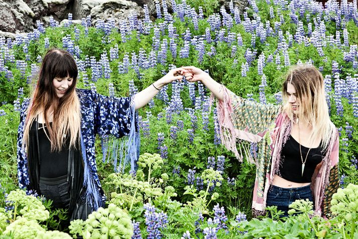 Vinkonurnar Anna Sóley Viðarsdóttir og Eva Dögg Rúnarsdóttir reka verslunina og vinnustofuna Ampersand.