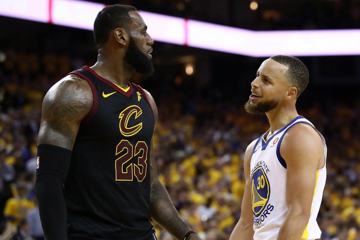 Stephen Curry og LeBron James.