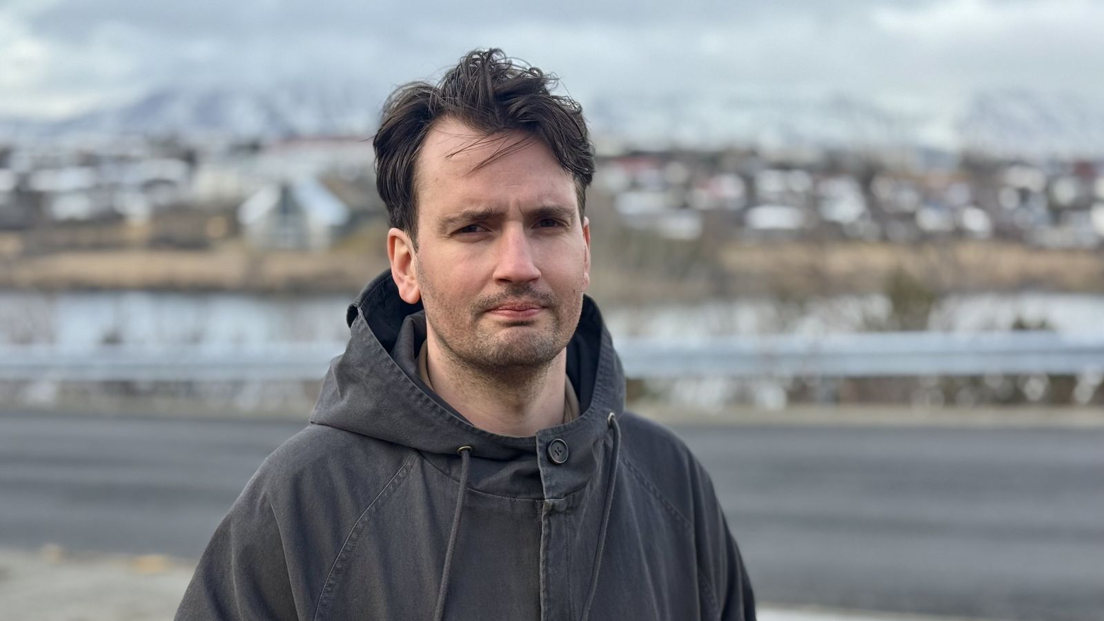 Gerir ráð fyrir á­fram­haldandi hækkun bensínverðs