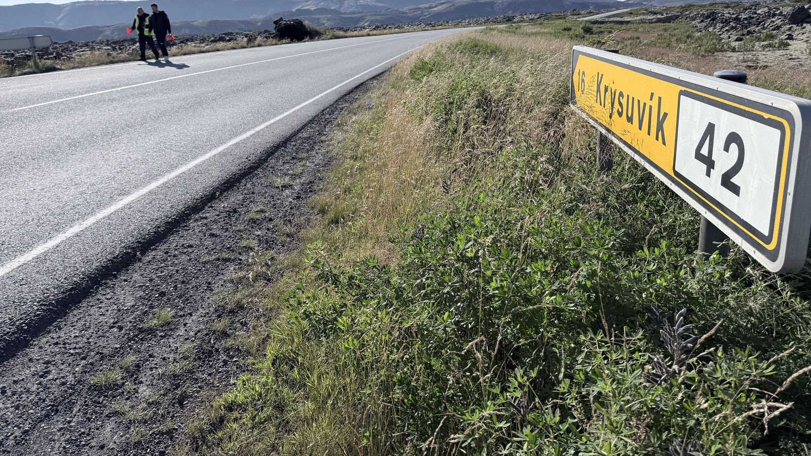 Öll hin látnu um og undir tví­tugt