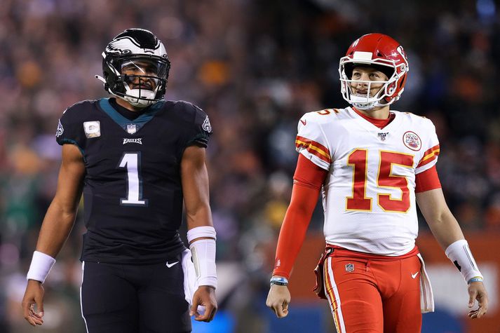 Jalen Hurts hjá Philadelphia Eagles og Patrick Mahomes hjá Kansas City Chiefs munu berjast um Ofurskálina í nótt. 