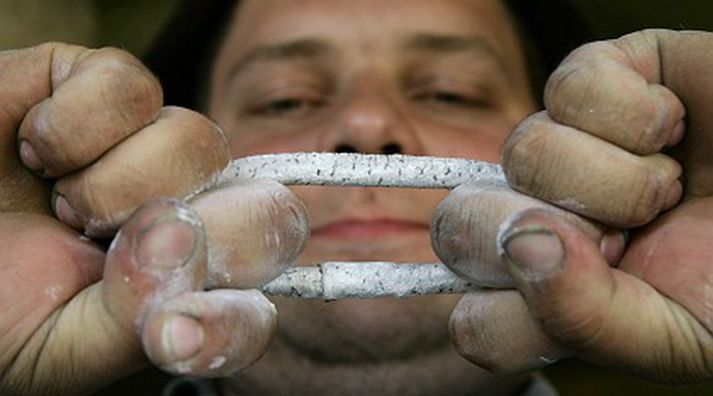 Keppt í puttaglímu.