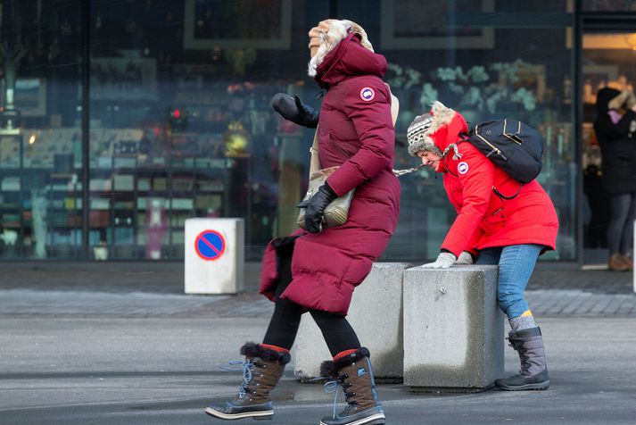 Mikil lægð gekk yfir Suðvesturhornið í gær. 