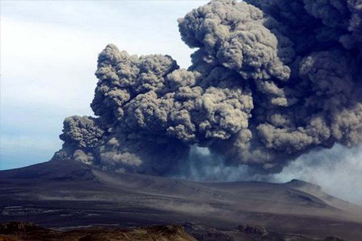 Gosið í Eyjafjallajökli hófst í apríl. Mynd/ Vilhelm.