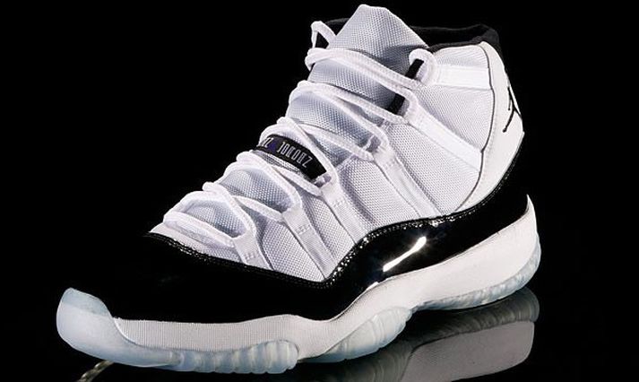 Air Jordan 11 Retro Concords