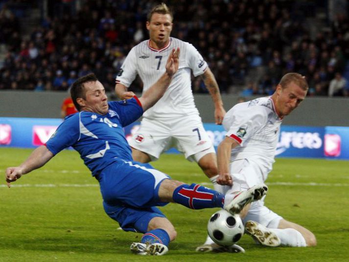 Veigar Páll Gunnarsson í leik gegn Norðmönnum á Laugardalsvellinum. 