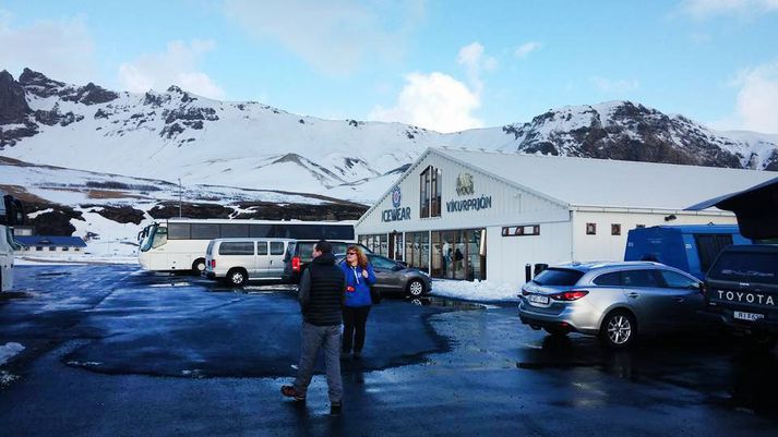 Icewear hefur samið við stórt alþjóðlegt fyrirtæki, SGS um eftirlit með framleiðslu í fjórtán verksmiðjum í Asíu og Evrópu.