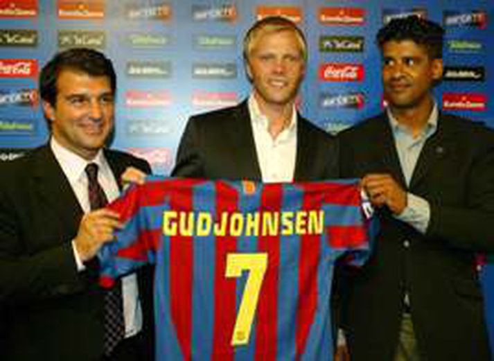 Eiður Smári Gudjohnsen verður í eldlínunni með íslenska landsliðinu og Barcelona í ágúst.