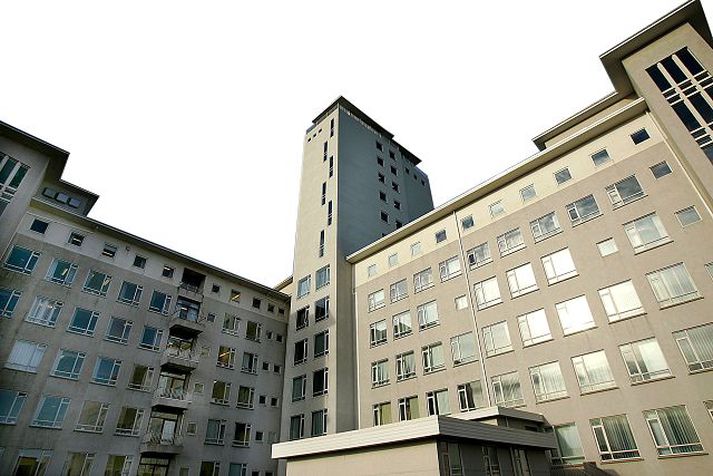 Lyflækningadeild opnuð á ný Tekist hefur að uppræta veirusýkingu á lyflækningadeild LSH og hefur deildin opnað á ný.