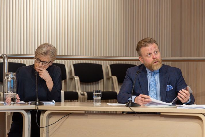 Rannveig Sigurðardóttir varaseðlabankastjóri peningastefnu, og Ásgeir Jónsson seðlabankastjóri munu mæta á opinn fund efnahags- og viðskiptanefndar Alþingis.  