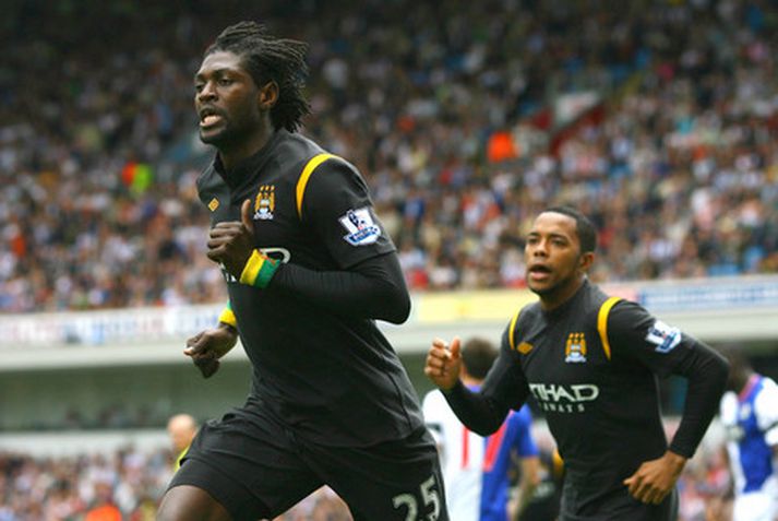 Emmanuel Adebayor fagnar marki sínu með City í dag.