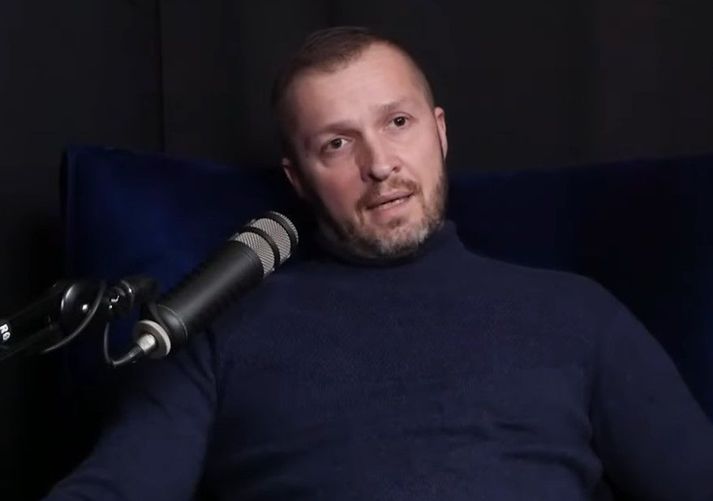 Ívar Örn segist hafa ákveðið tíu ára gamall að hann vildi verða dópisti. Hann segir ótrúlegt að hann sé á lífi.