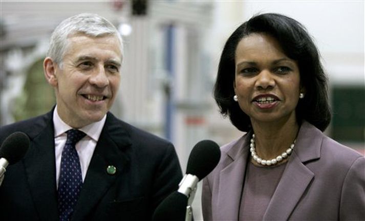 f.v. Jack Straw, utanríkisráðherra Bretlands, og Condoleezza Rice, utanríkisráðherra Bandaríkjanna.