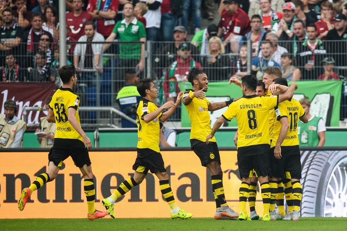 Dortmund fagnar einu af fjórum mörkum sínum í dag.