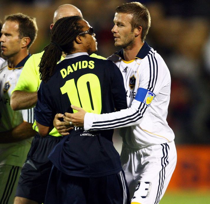 Davids er hér eitthvað ósáttur við Beckham.
