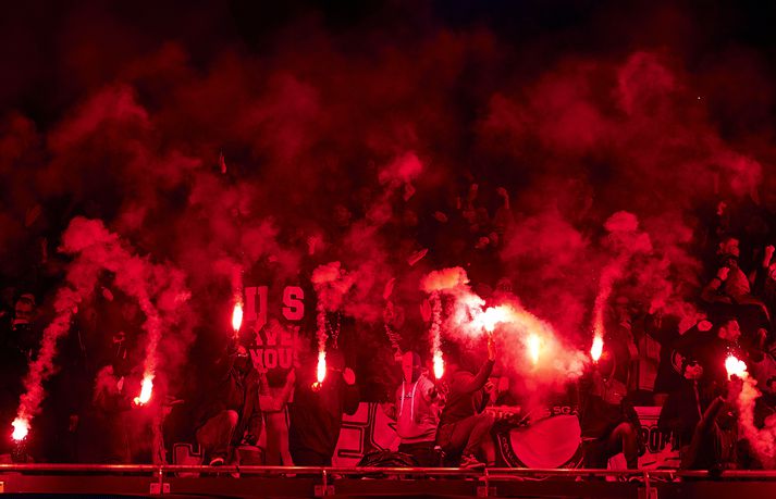 Stuðningsmenn PSG voru í full miklu stuði að mati UEFA.