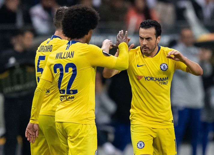 Willian og Pedro munu leika með Chelsea út leiktíðina.