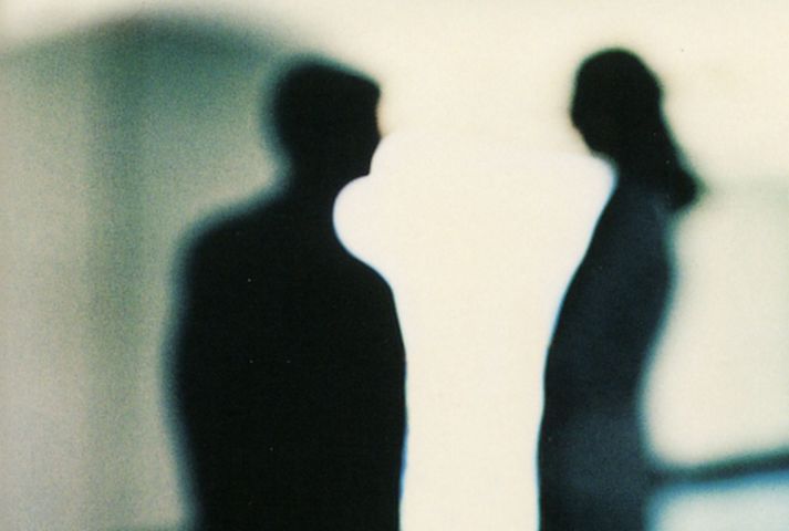 Einelti getur verið vandamál bæði á vinnustöðum og í skólum.