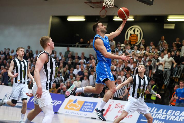 Stjarnan og KR halda áfram spennandi einvígi sínu í kvöld.