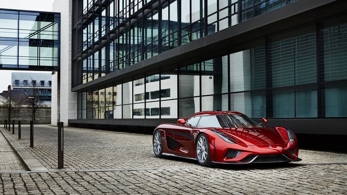 Koenigsegg Regera er sannkallaður ofurbíl, enda kostar hann skildinginn.