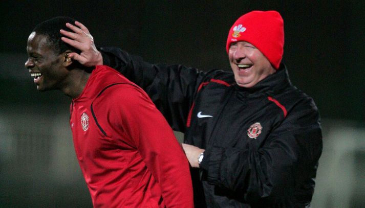 Louis Saha og Alex Ferguson á góðri stundu.