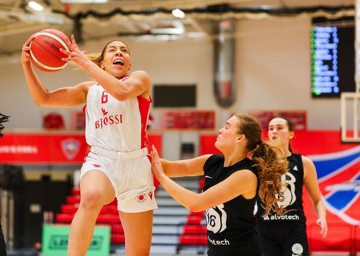 Þóranna Kika Hodge-Carr verður áfram í stóru hlutverki hjá Val.