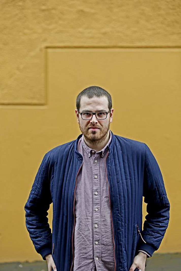 Gunnar Helgi Guðjónsson eldar ofan í gesti Hótels Látrabjargs í sumar. Fréttablaðið/valli