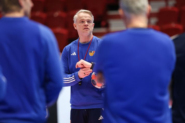 Snorri Steinn á æfingu í Malmö Arena í gær.