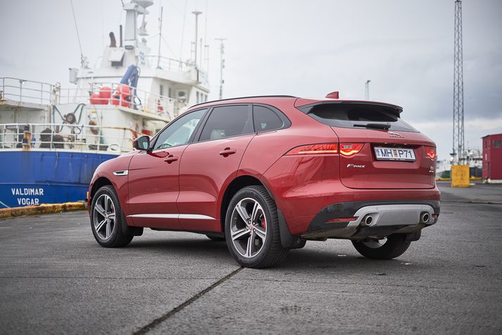 Jaguar F-Pace jeppinn er ógnarskemmtilegur bíll.